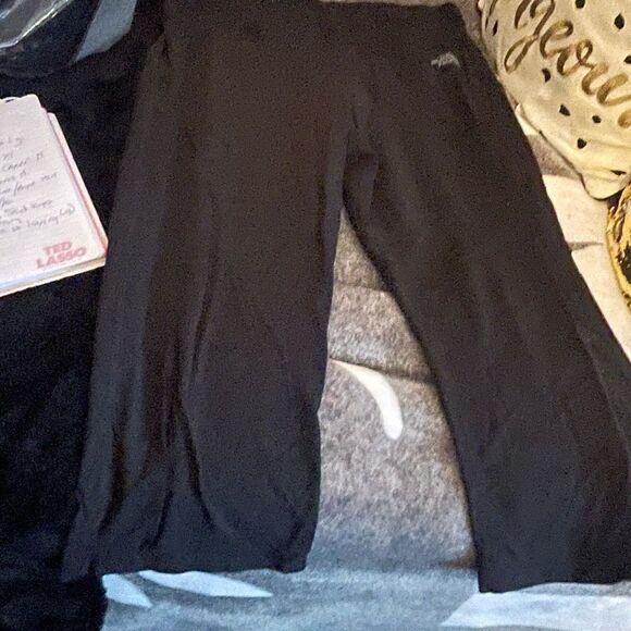 Large capri Spandex compression leggings the north face black - Picture 5 of 6